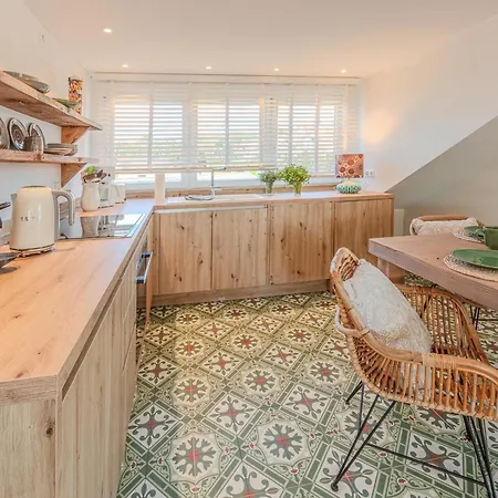 Seeapartment Untersee * Gaienhofen (Baden-Wurttemberg)