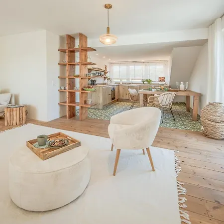 Seeapartment Untersee 아파트 가이엔호펜